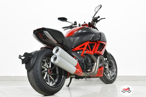Мотоцикл DUCATI Diavel 2012, Красный фото 7