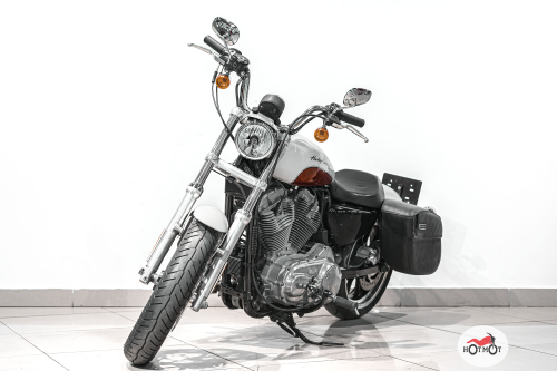 Мотоцикл HARLEY-DAVIDSON Sportster 883 2010, БЕЛЫЙ фото 2