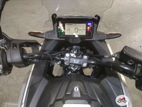 Мотоцикл HONDA NC 750X 2021, Белый фото 5