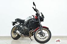 Мотоцикл YAMAHA XSR700 2021, Красный