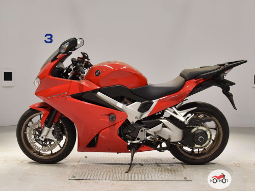 Мотоцикл HONDA VFR 800 2016, Красный