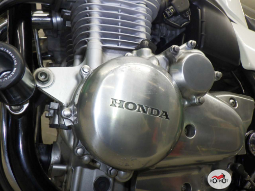 Мотоцикл HONDA CB 1100 2014, белый фото 14