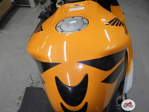 Мотоцикл HONDA CBR 1000 RR/RA Fireblade 2005, Оранжевый фото 7