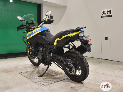 Мотоцикл SUZUKI V-Strom 800DE 2023, желтый фото 6