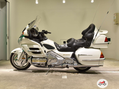 Мотоцикл HONDA GL 1800 2001, БЕЛЫЙ