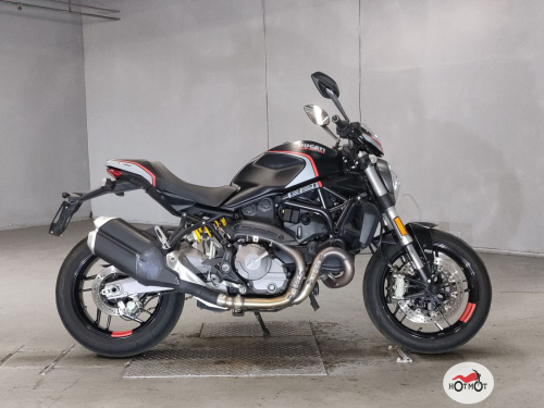 Мотоцикл DUCATI Monster 821 2020, черный фото 2