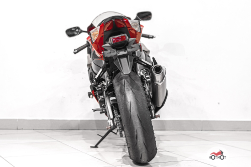 Мотоцикл SUZUKI GSX-R 600 2017, Черный фото 6