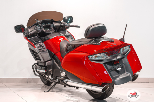 Мотоцикл HONDA GL 1800 2013, Красный фото 8