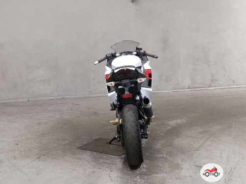 Мотоцикл KAWASAKI Ninja 400 2019, БЕЛЫЙ фото 4