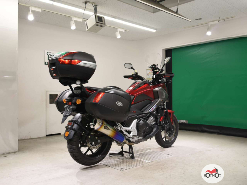 Мотоцикл HONDA NC 750X 2020, Красный фото 5