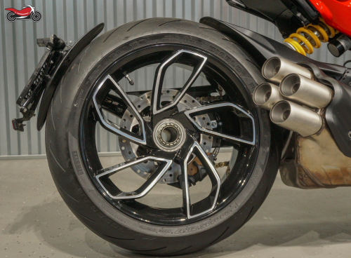 Мотоцикл Ducati Diavel V4 2023, КРАСНЫЙ фото 8