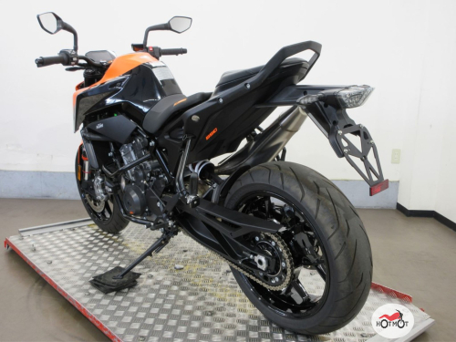 Мотоцикл KTM 890 Duke 2021, Оранжевый фото 7
