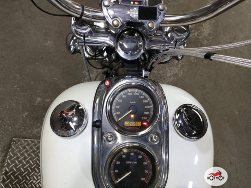 Мотоцикл HARLEY-DAVIDSON Dyna Low Rider 2006, Белый фото 5