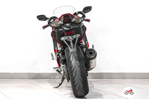Мотоцикл HONDA VFR 800 2015, Красный фото 6