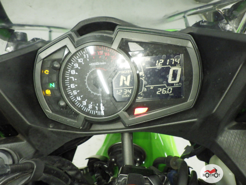 Мотоцикл KAWASAKI Ninja 400 2020, Зеленый фото 11