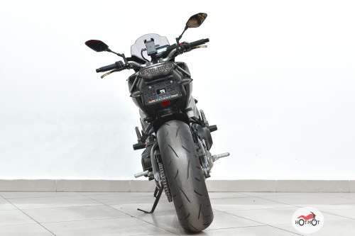 Мотоцикл YAMAHA MT-09 (FZ-09) 2016, ФИОЛЕТОВЫЙ фото 6