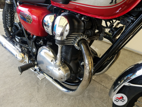 Мотоцикл KAWASAKI W 800 2015, Красный фото 6