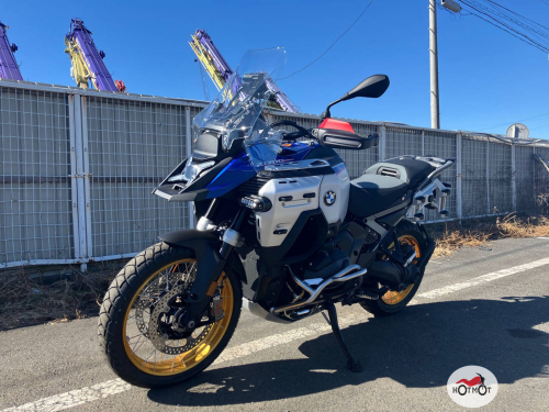 Мотоцикл BMW R 1300 GS Adventure 2024, белый фото 3