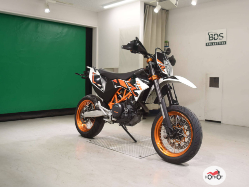 Мотоцикл KTM 690 SMC R 2014, белый фото 3