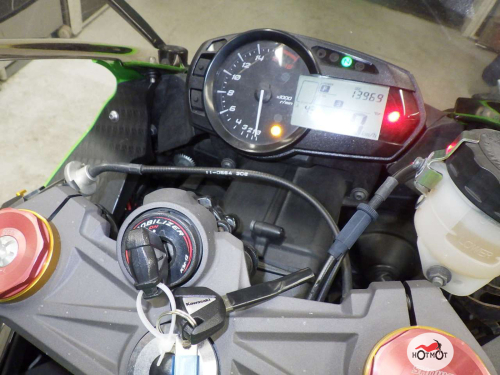 Мотоцикл KAWASAKI ZX-6 Ninja 2013, ЗЕЛЕНЫЙ фото 10