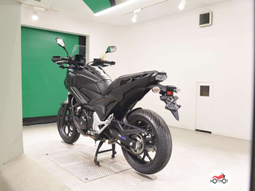 Мотоцикл HONDA NC 750X 2017, Черный фото 6