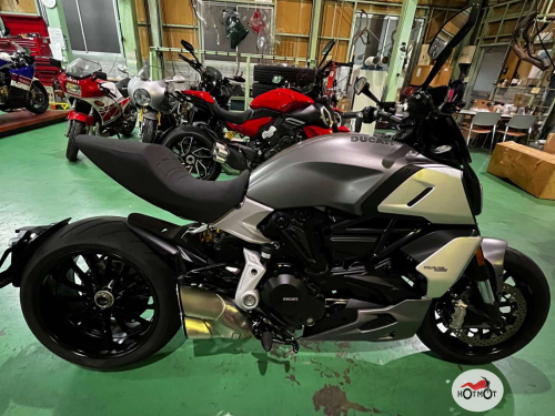 Мотоцикл DUCATI Diavel 2019, СЕРЫЙ фото 2