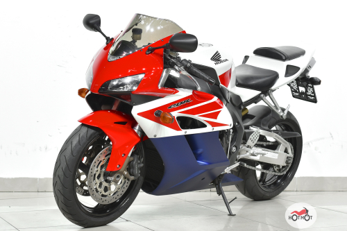 Мотоцикл HONDA CBR 1000RR/RA Fireblade 2005, Белый фото 2