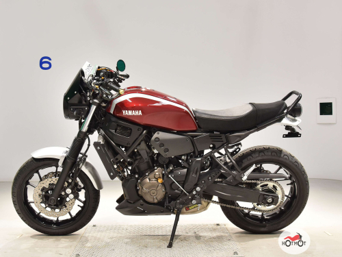 Мотоцикл YAMAHA XSR700 2020, Красный