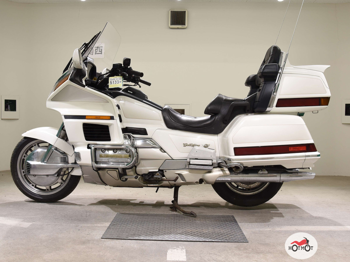 Купить Мотоцикл HONDA GL 1500 1996, БЕЛЫЙ по лучшей цене с доставкой -  интернет магазин ХОТМОТ