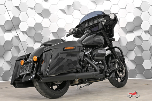 Мотоцикл HARLEY-DAVIDSON Street Glide Special 2019, черный фото 7