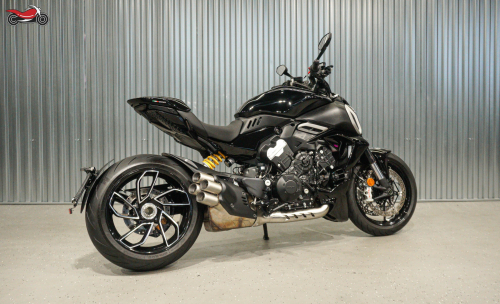 Мотоцикл Ducati Diavel V4 2023, ЧЕРНЫЙ фото 6