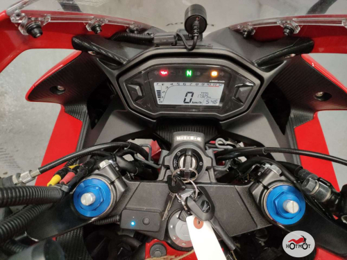 Мотоцикл HONDA CBR 400R 2016, Красный фото 5