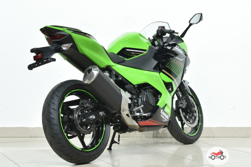 Мотоцикл KAWASAKI Ninja 400 2020, Зеленый фото 7
