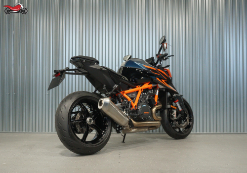 Мотоцикл KTM 1290 Super Duke R 2023, ЧЕРНЫЙ фото 5
