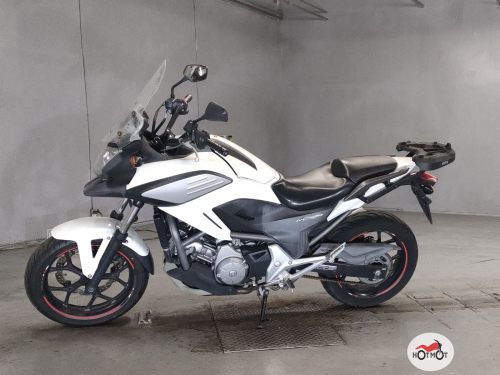 Мотоцикл HONDA NC 700X 2012, белый