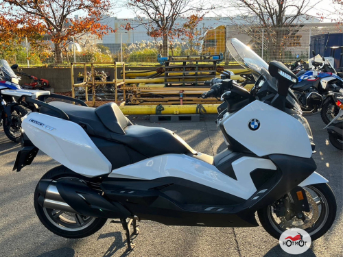 Скутер BMW C 650 GT 2017, белый фото 2