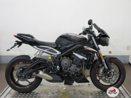 Мотоцикл TRIUMPH Street Triple 2018, черный фото 2