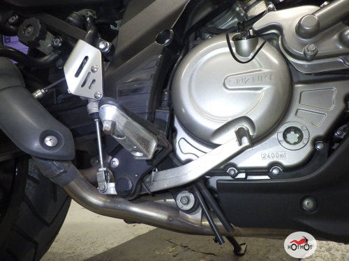 Мотоцикл SUZUKI V-STROM DL650A 2015, СЕРЫЙ фото 10