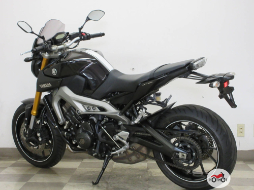 Мотоцикл YAMAHA MT-09 (FZ-09) 2016, ФИОЛЕТОВЫЙ фото 7