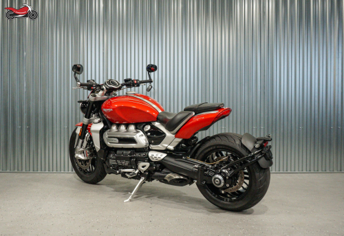 Мотоцикл Triumph Rocket III 2020, КРАСНЫЙ фото 6