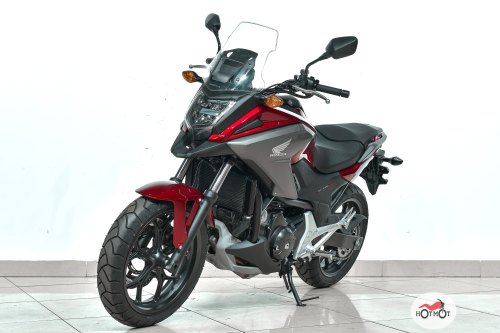 Мотоцикл HONDA NC 750X 2019, Красный фото 2