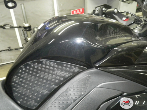 Мотоцикл KAWASAKI Z 1000SX 2015, Черный фото 10