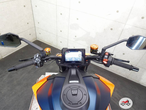 Мотоцикл KTM 1290 Super Duke R 2021, Оранжевый фото 5