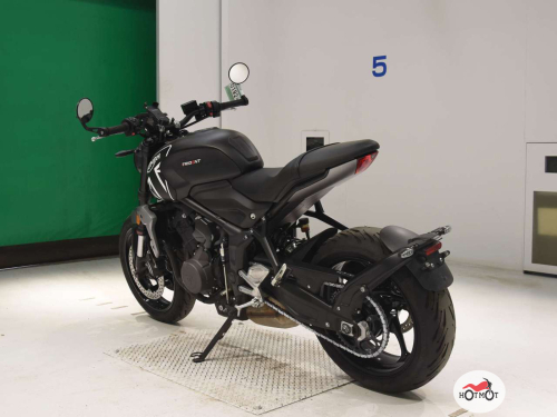Мотоцикл TRIUMPH Trident 660 2021, Черный фото 6