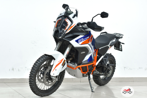 Мотоцикл KTM 1290 Super Adventure R 2022, Белый фото 2