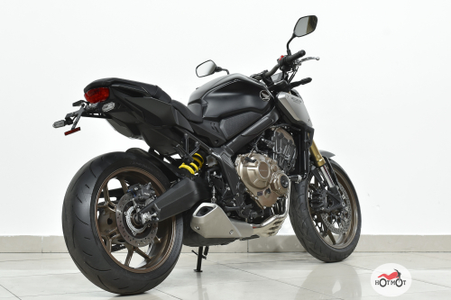Мотоцикл HONDA CB650R 2022, Черный фото 7
