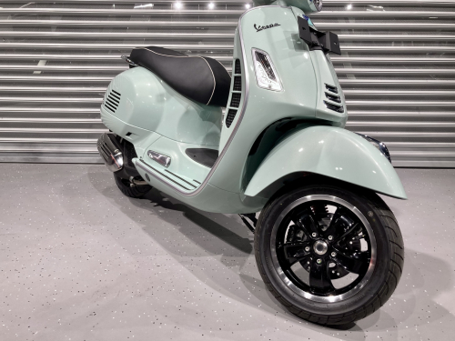 Скутер VESPA GTS 150 2023, ЗЕЛЕНЫЙ фото 6