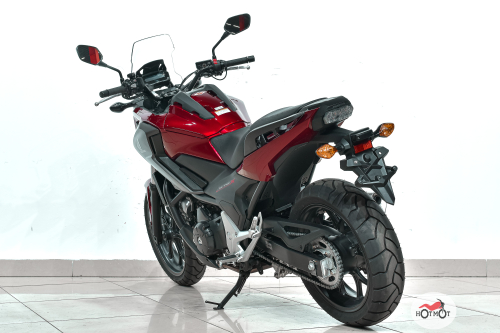 Мотоцикл HONDA NC 750X 2019, Красный фото 8