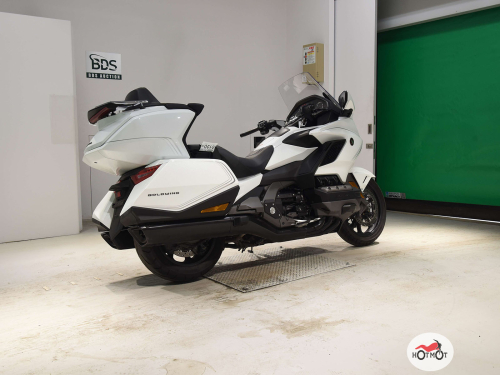 Мотоцикл HONDA GL 1800 2020, БЕЛЫЙ фото 4