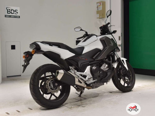 Мотоцикл HONDA NC 750X 2019, белый фото 5